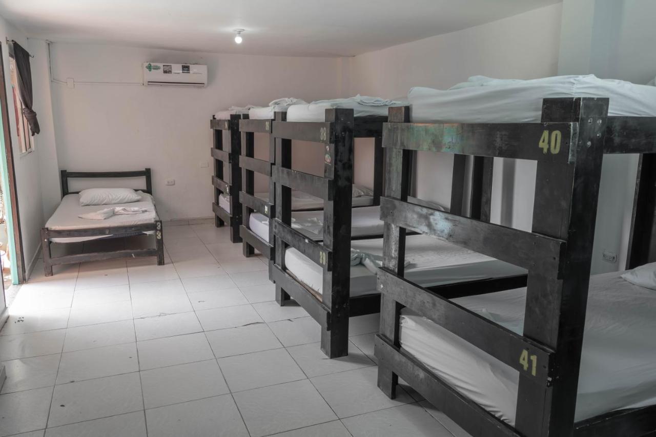 Hostel Nirvana Таганга Экстерьер фото