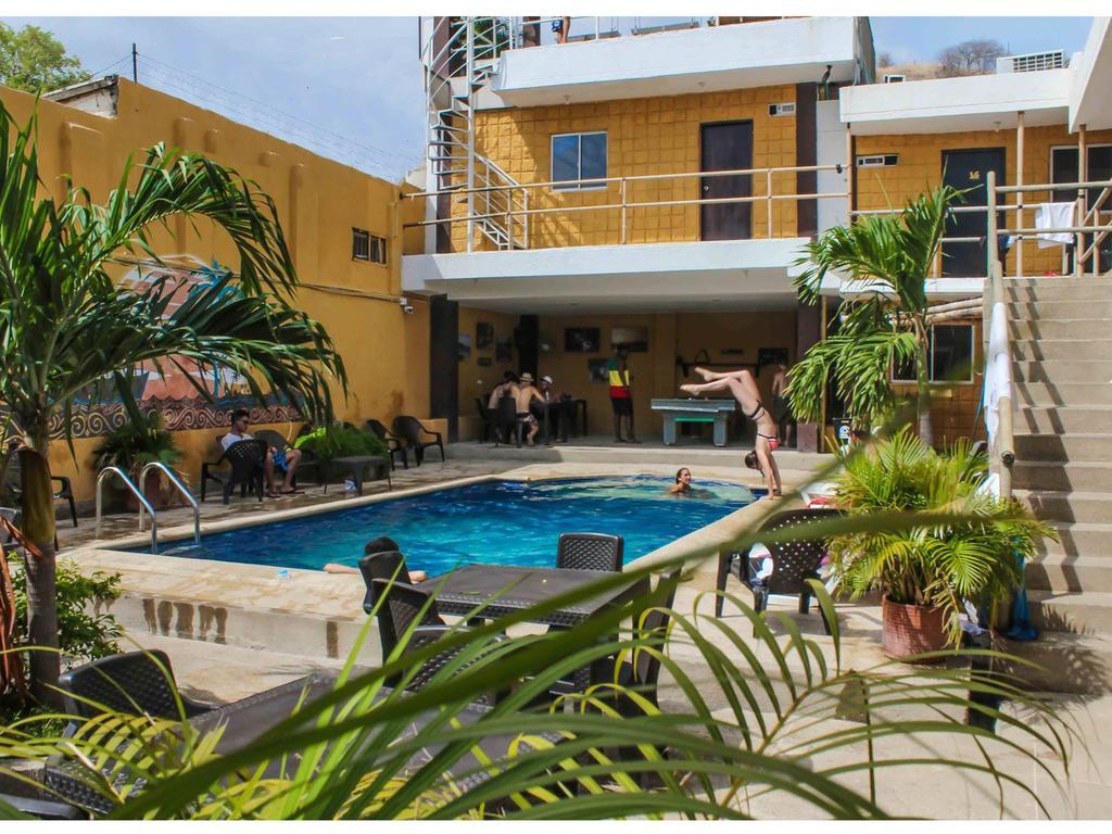 Hostel Nirvana Таганга Экстерьер фото